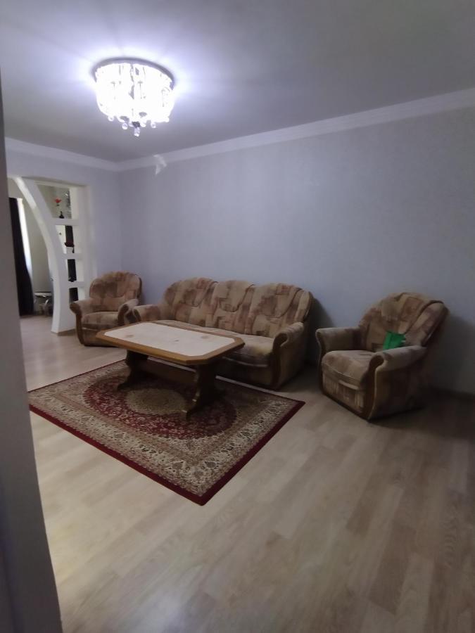 Apartment For You 第比利斯 外观 照片