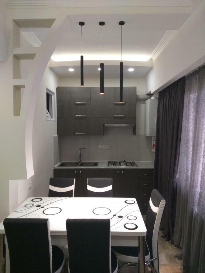 Apartment For You 第比利斯 外观 照片